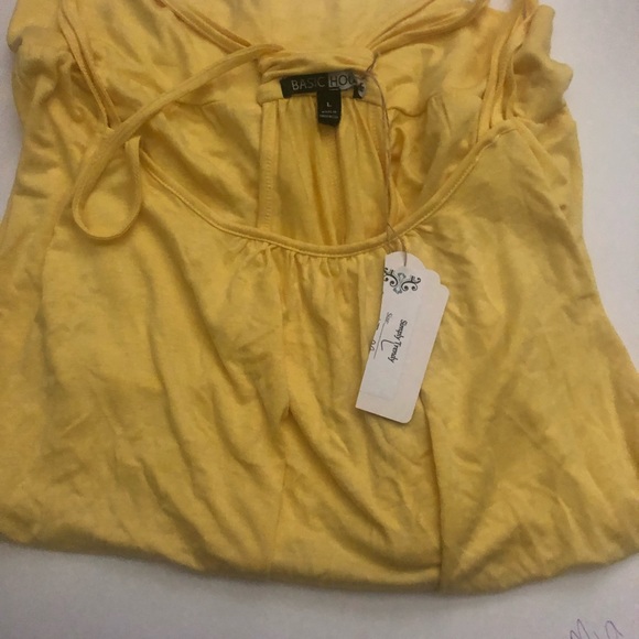 Yellow super flowy tank top - Picture 6 of 6